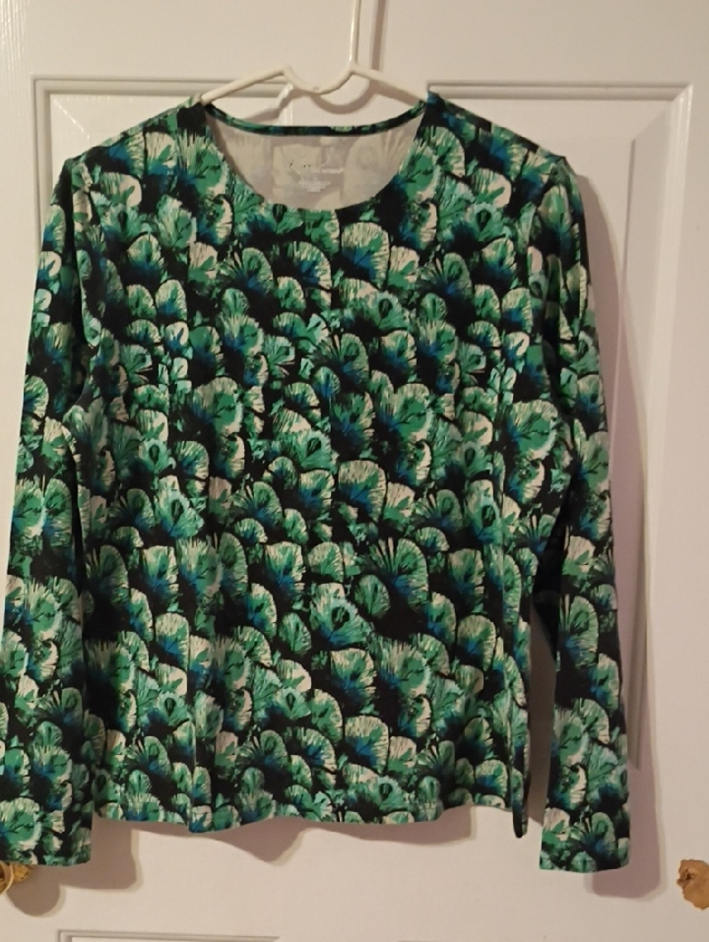 Kim Rogers green and black patterned top